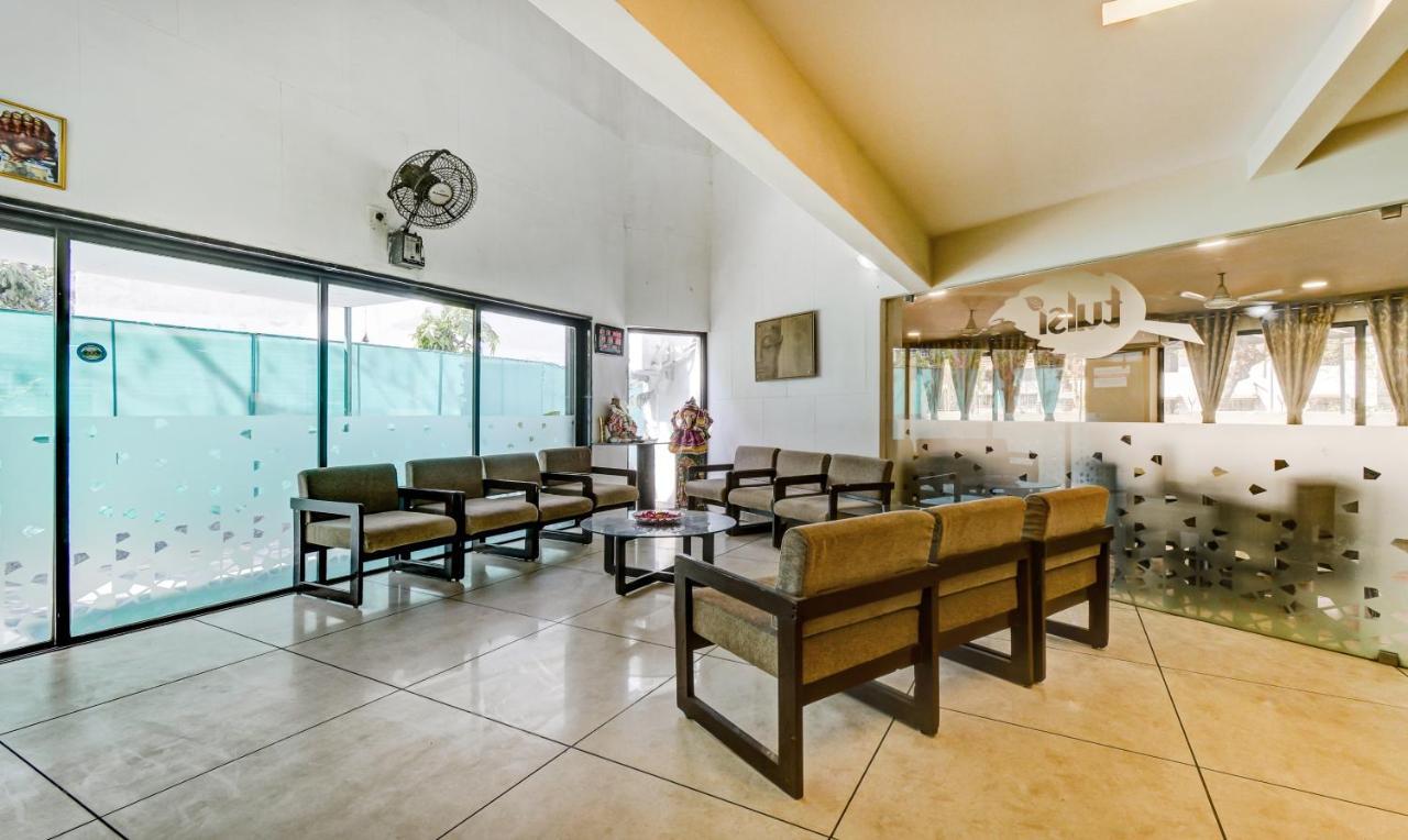Hotel Tulsi Βαντοντάρα Εξωτερικό φωτογραφία